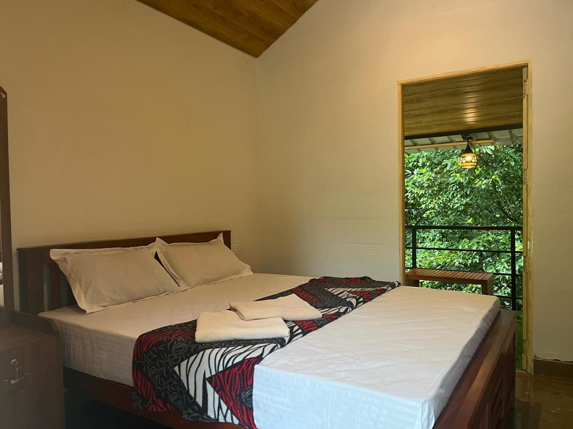 Maliyeckal Homestay Мунар Екстериор снимка